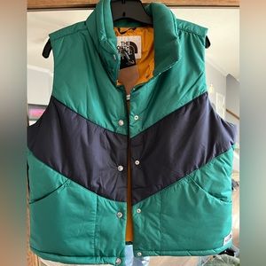 Women’s large North Face Down Puffer Vest
